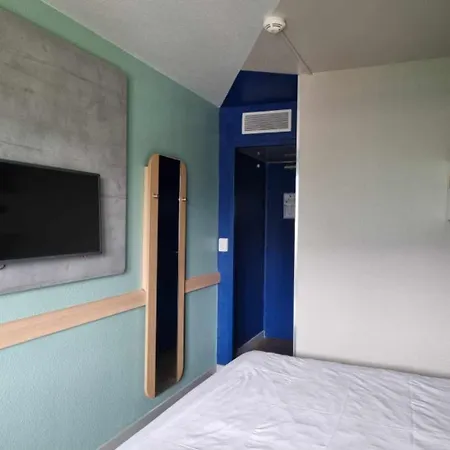 Ibis Budget Albertville فندق