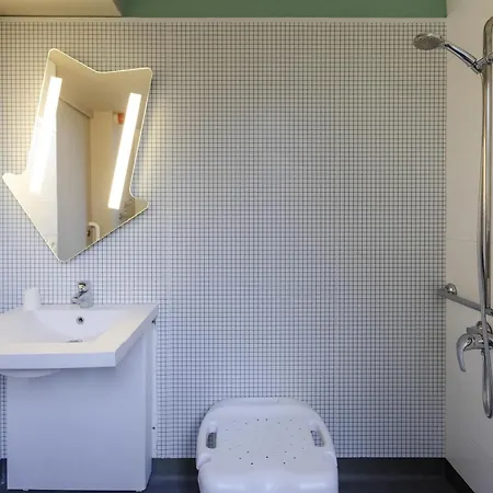 Ibis Budget Albertville 2*