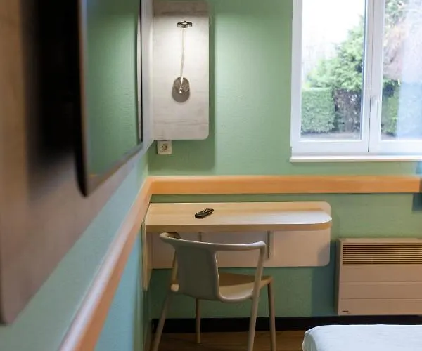 Ibis Budget Albertville 2*